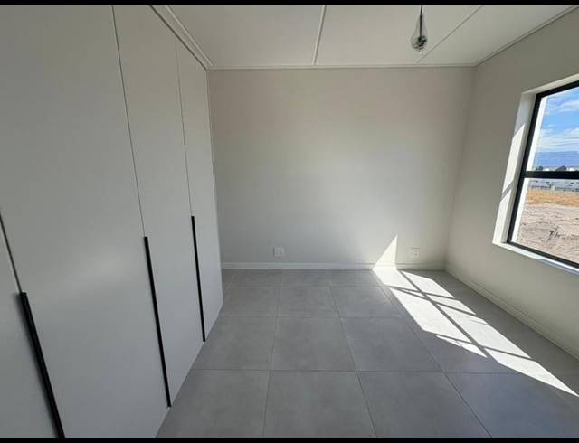 2 BEDROOM PROPERTY TO RENT IN SANDOWN